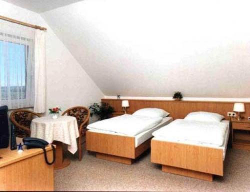 Hotel Garni Zur Muehle Angermunde Bagian luar foto